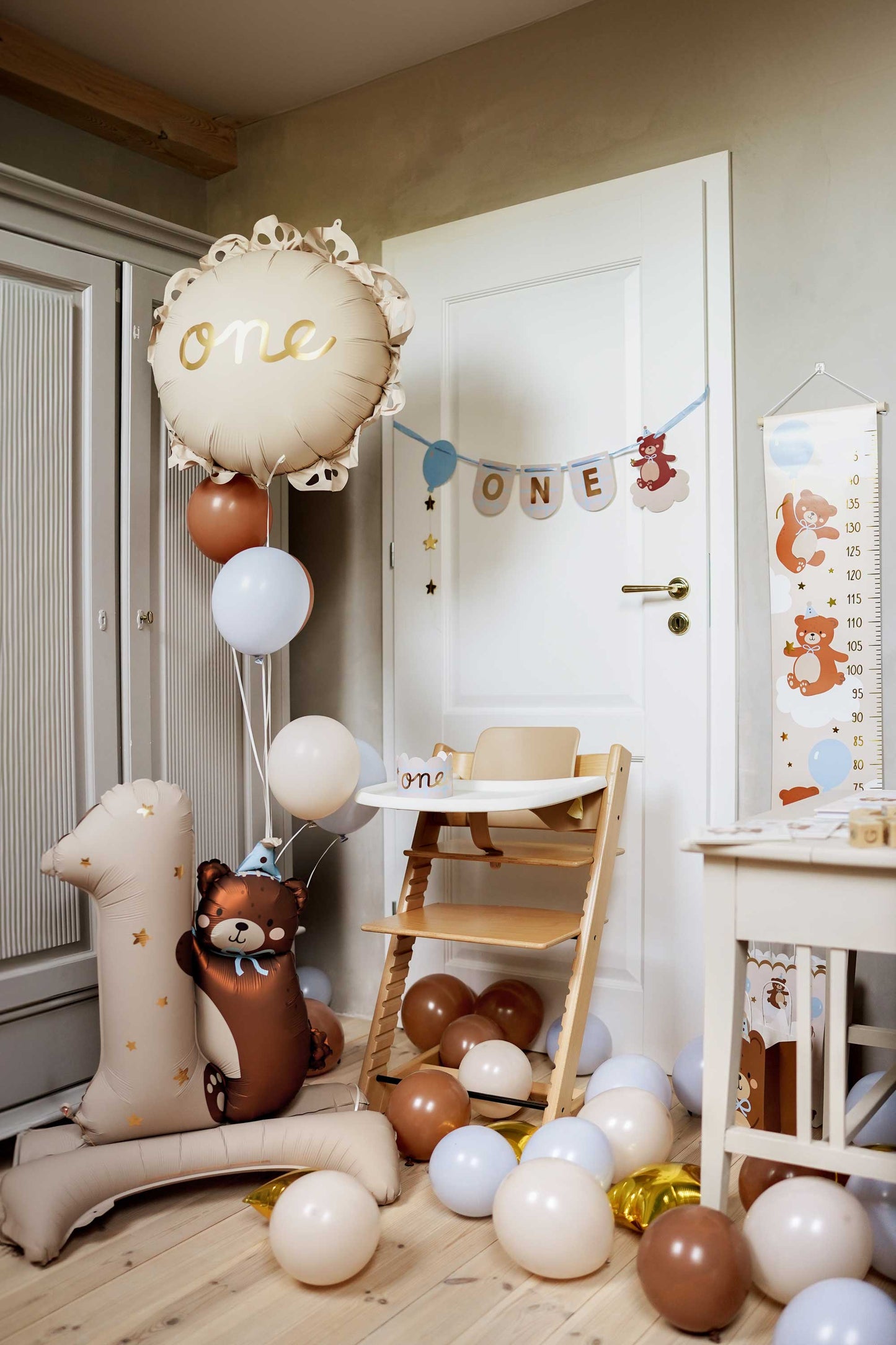 FIRST BIRTHDAY FOIL BALLOON
