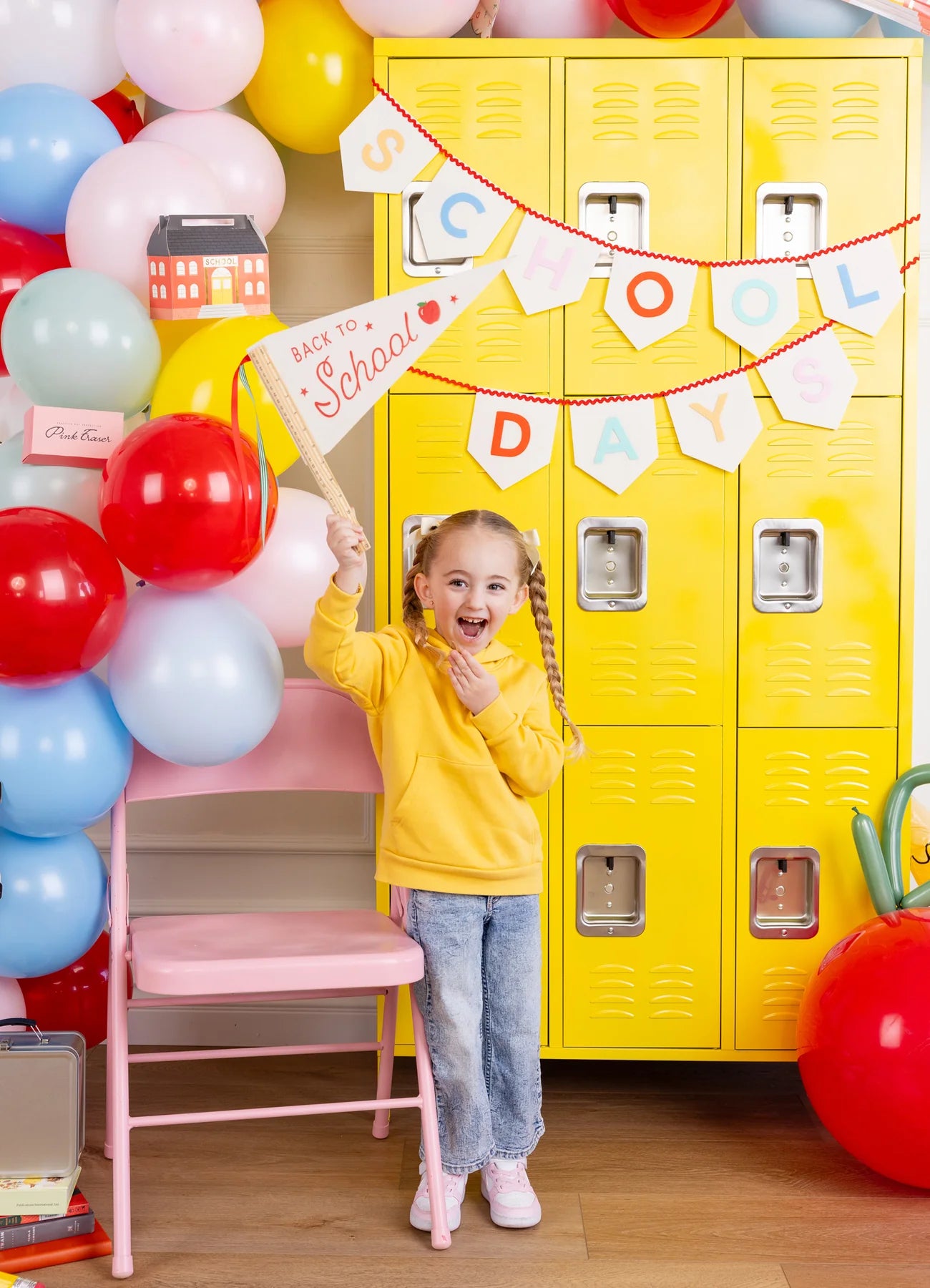BACK TO SCHOOL FELT PENNANT