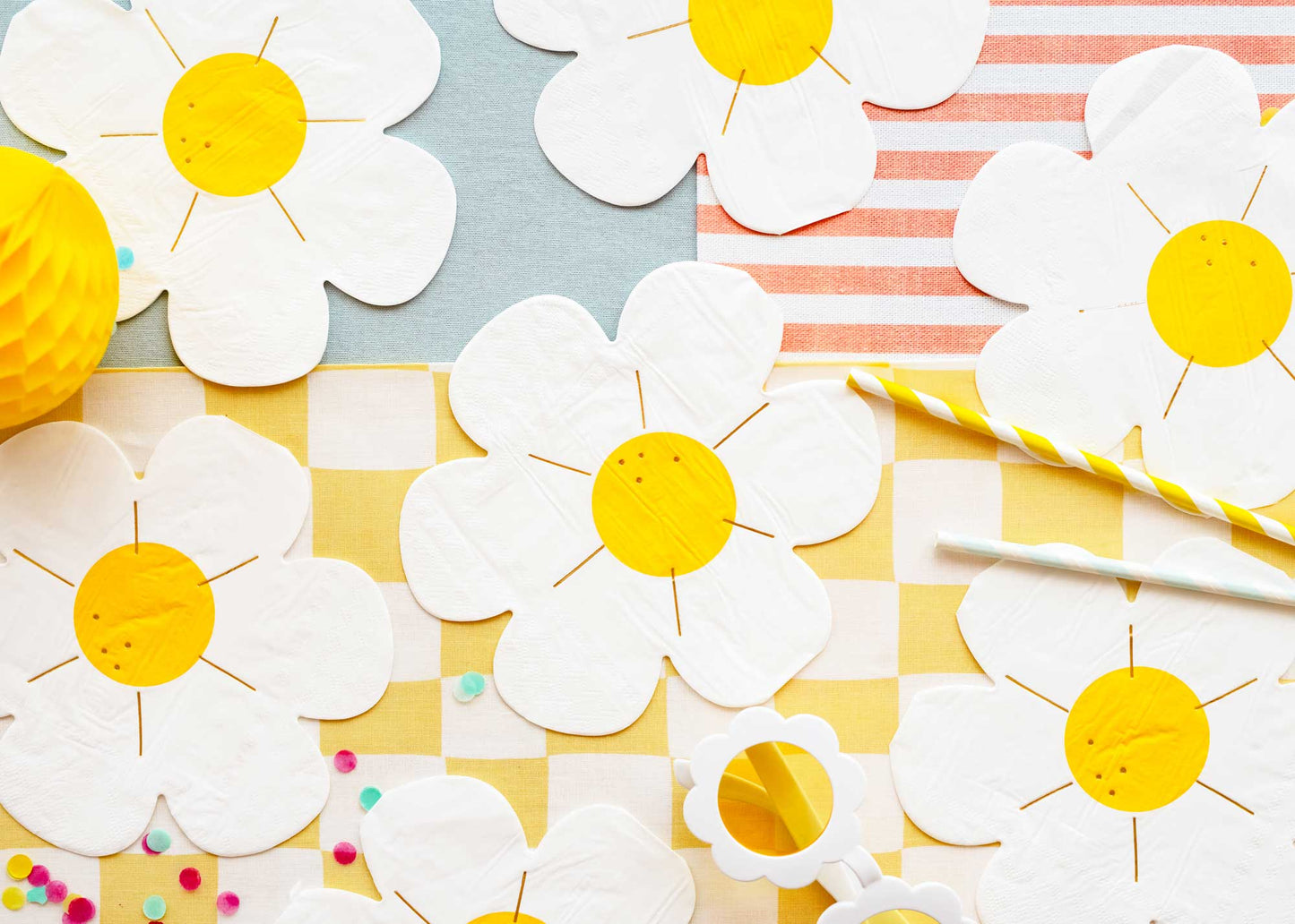 DAISY NAPKINS