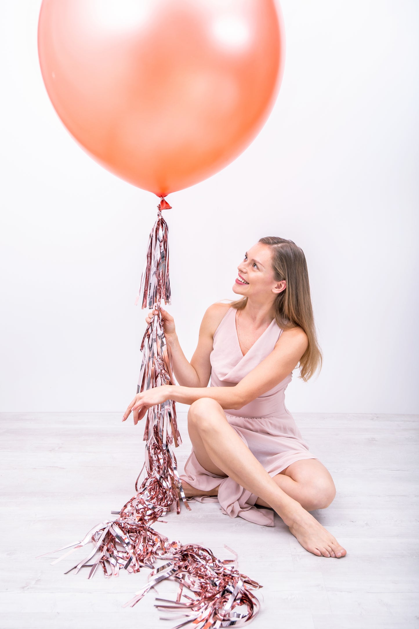ROSE GOLD TASSEL GARLAND