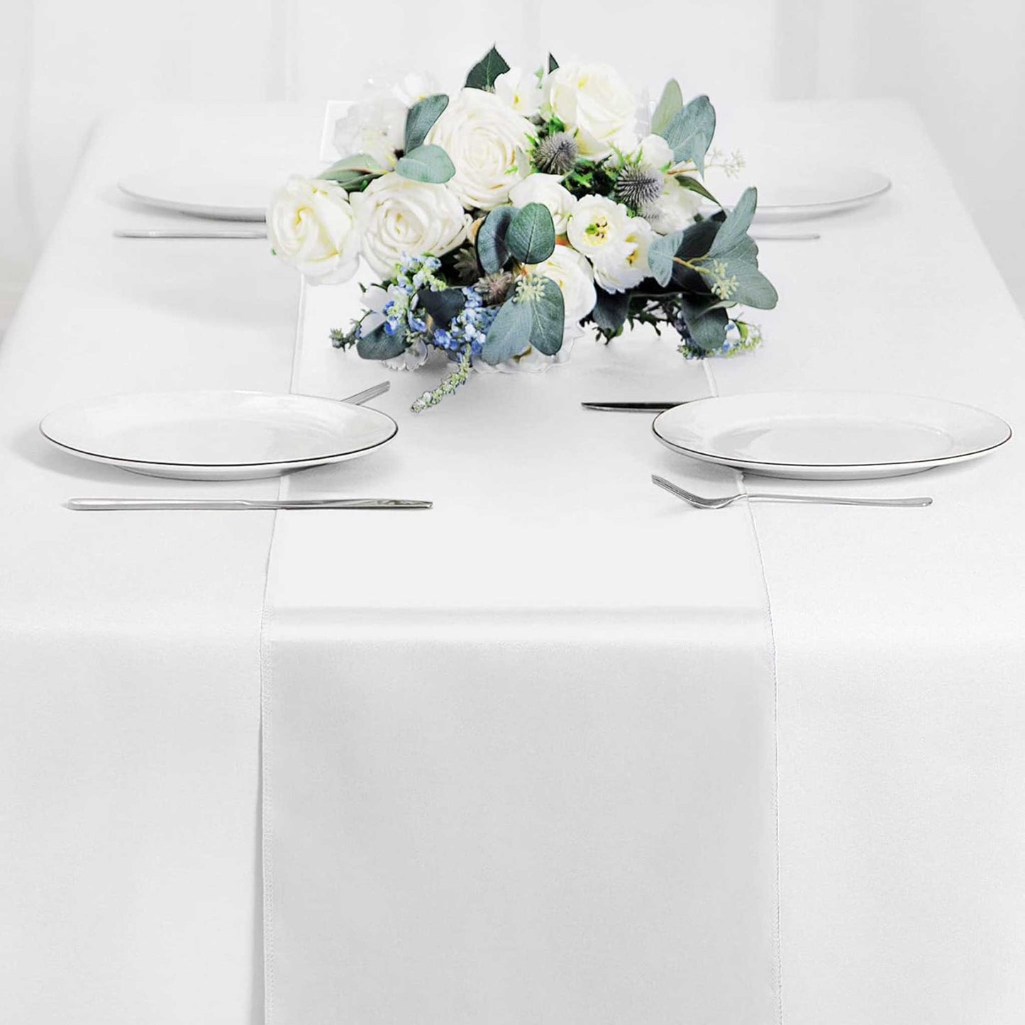 WHITE TABLE RUNNER
