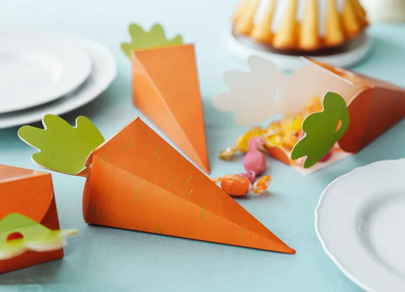CARROT FAVOUR BOX