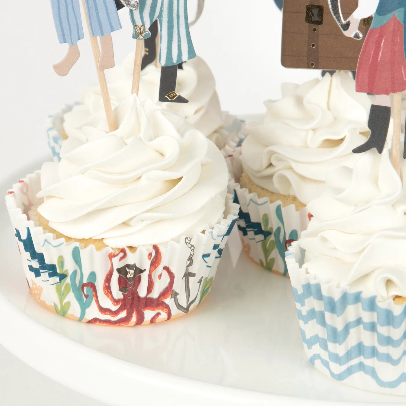 PIRATE CUPCAKE TOPPER SET