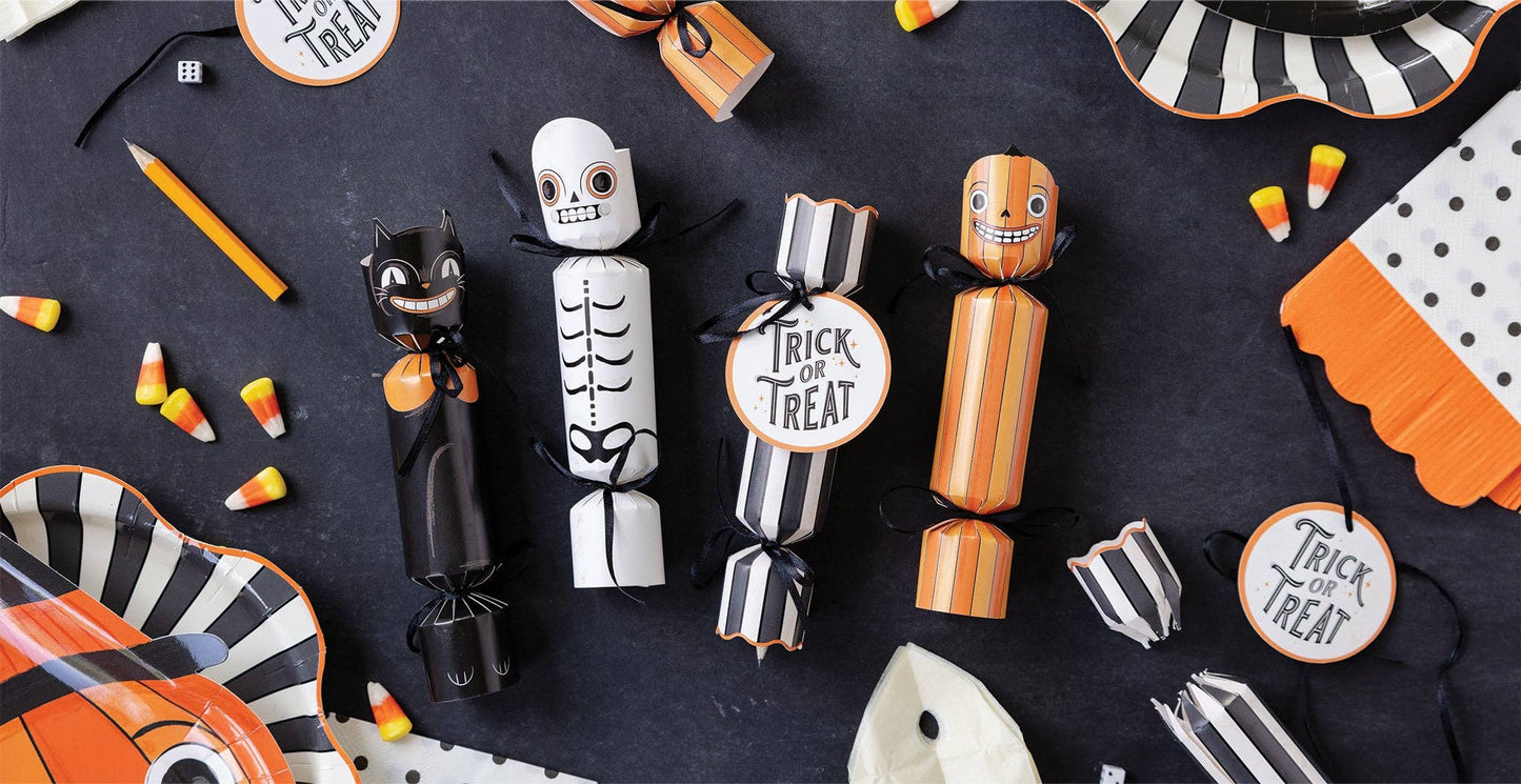 HALLOWEEN PARTY CRACKERS