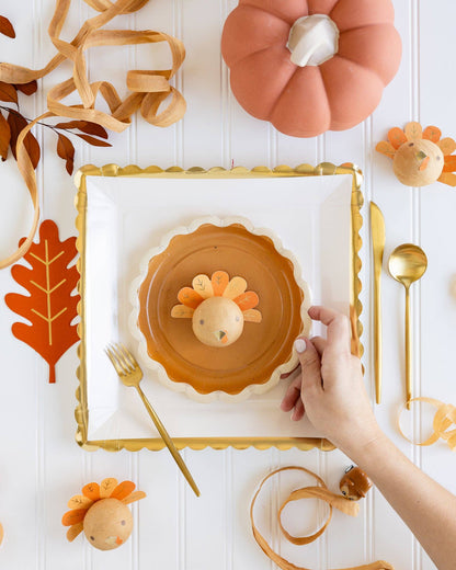 PUMPKIN PIE PLATES