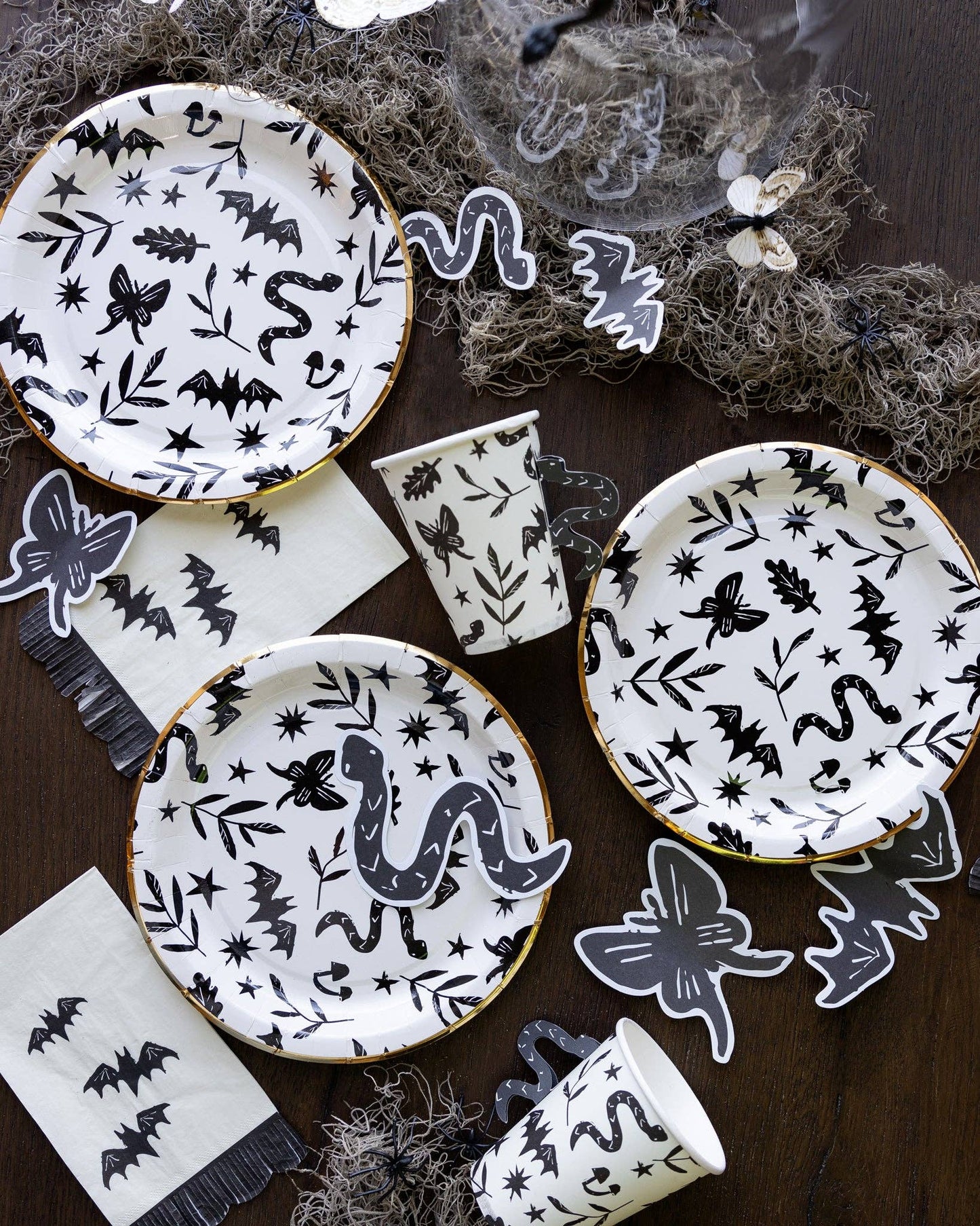 SPOOKY ICON PLATES