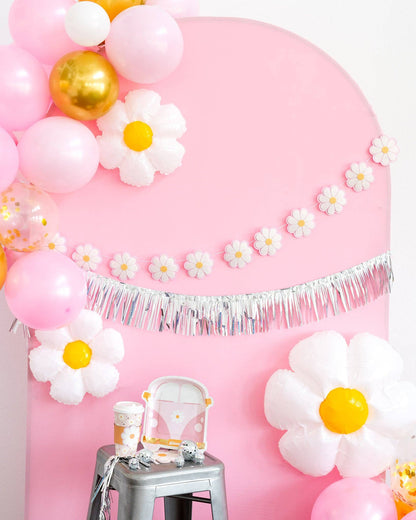 DISCO DAISY PUFFY FELT BANNER