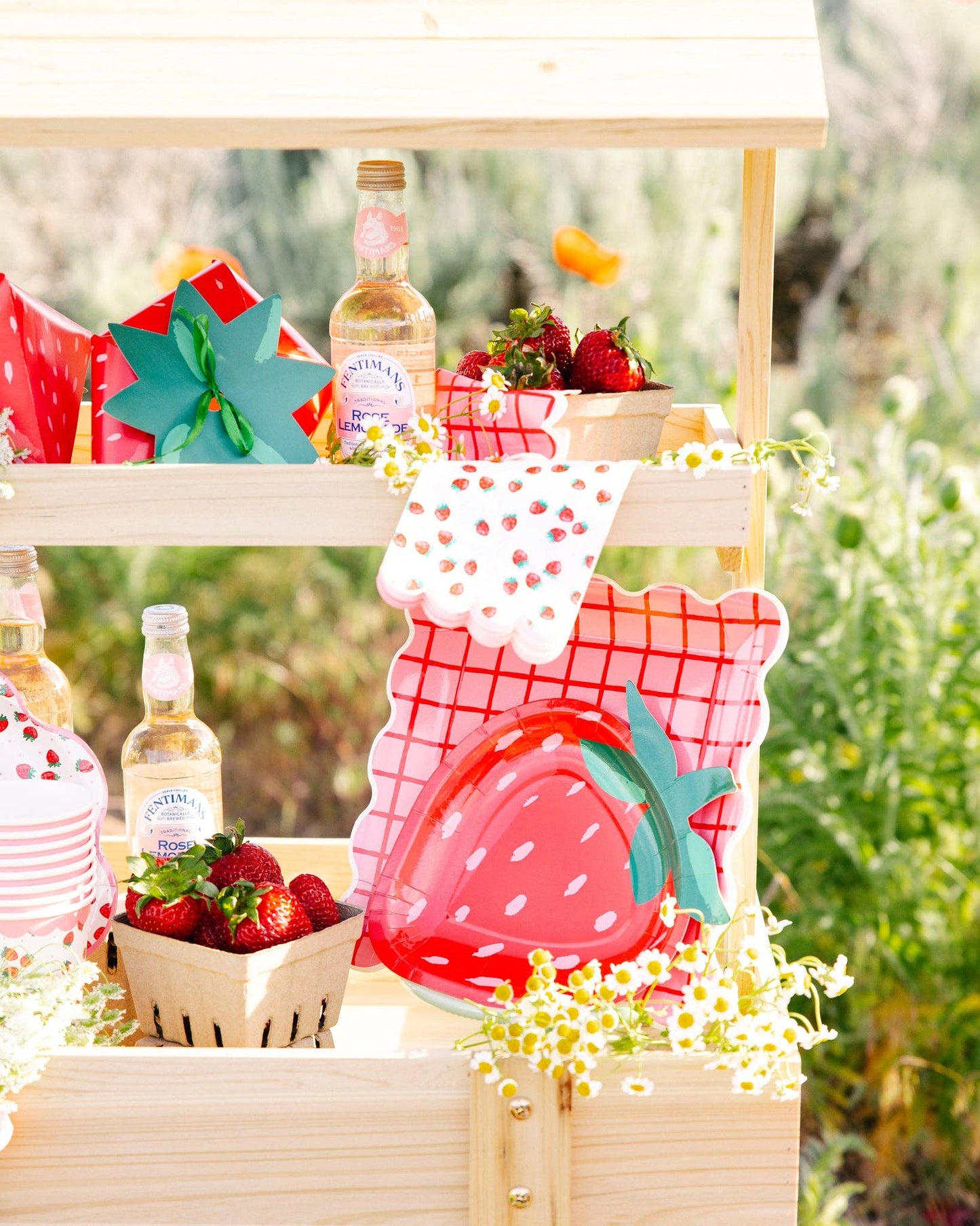 STRAWBERRY NAPKINS