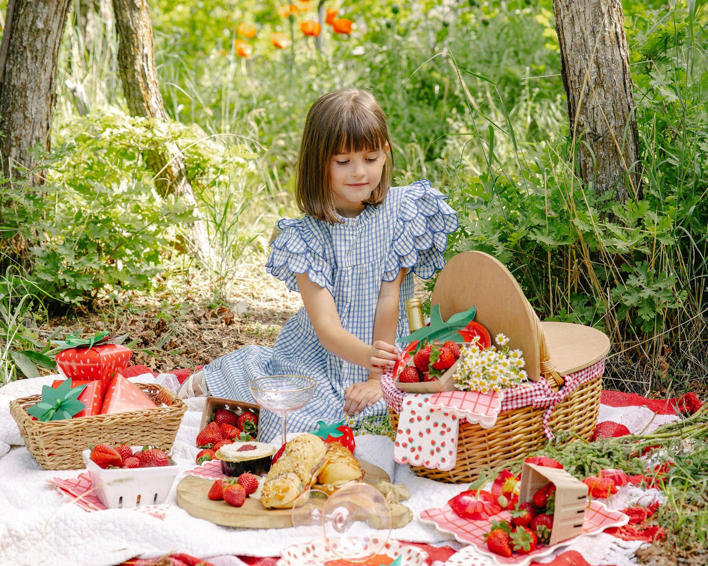 STRAWBERRY NAPKINS