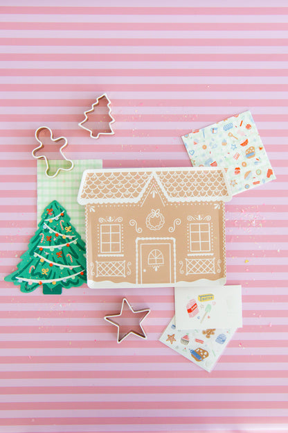 GINGERBREAD HOUSE PLATES