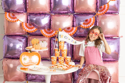 GROOVY PUMPKIN PARTY CUPS