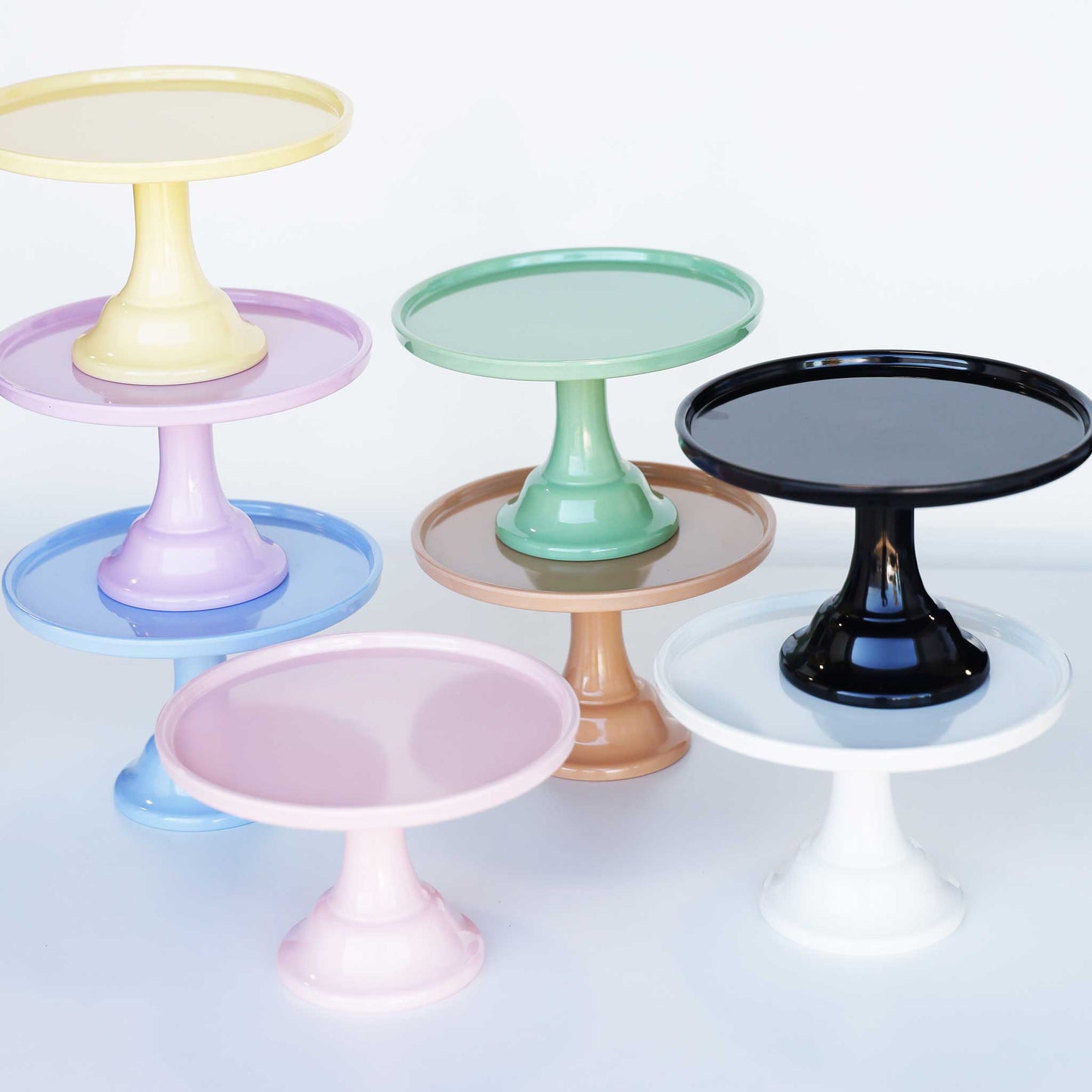 BLACK CAKE STAND