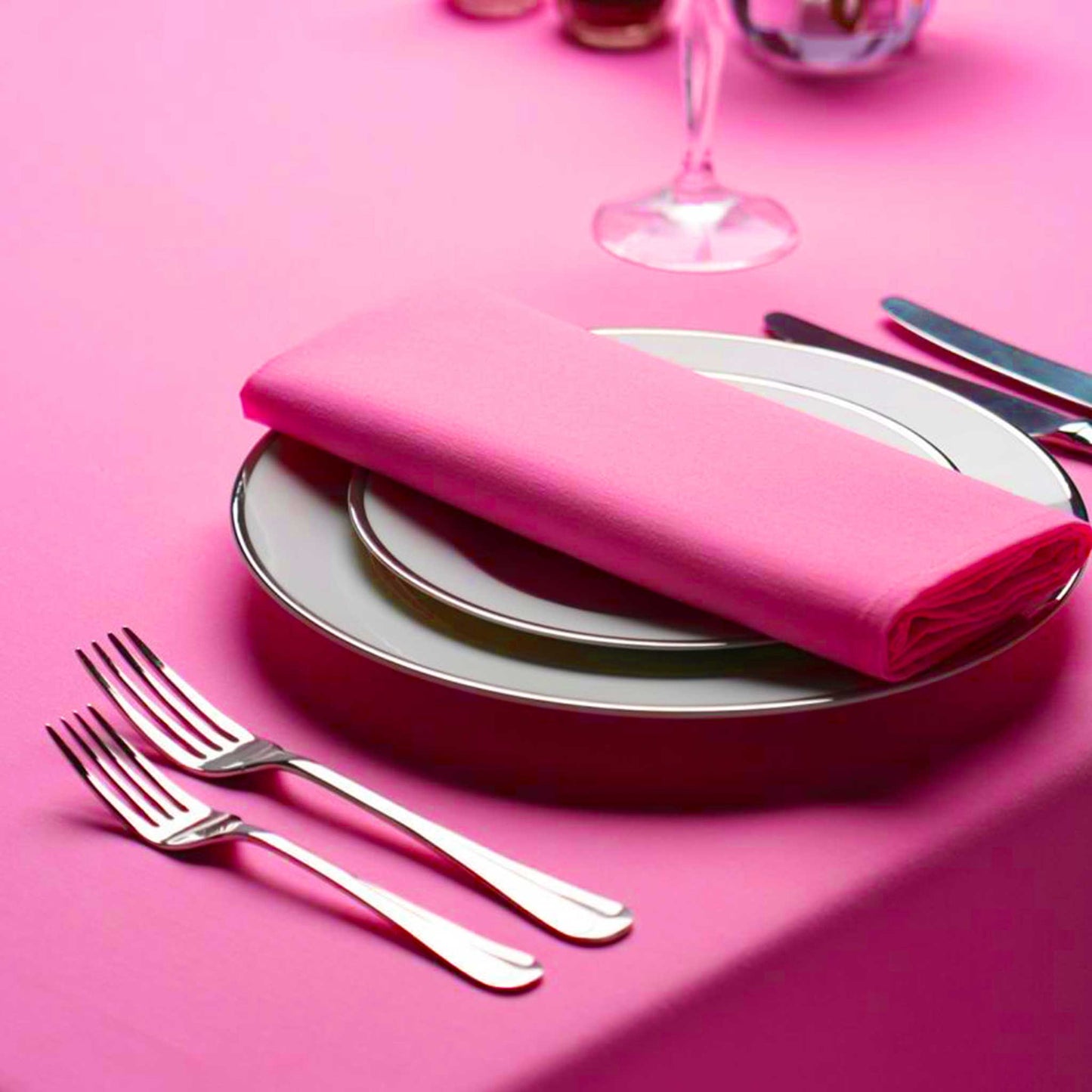 DARK PINK TABLECLOTH