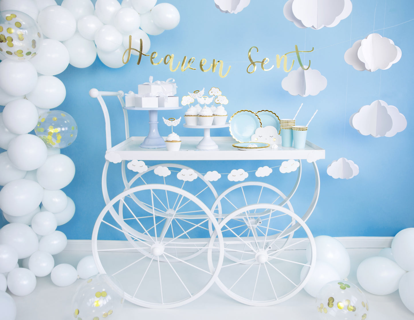 CLOUD GARLAND