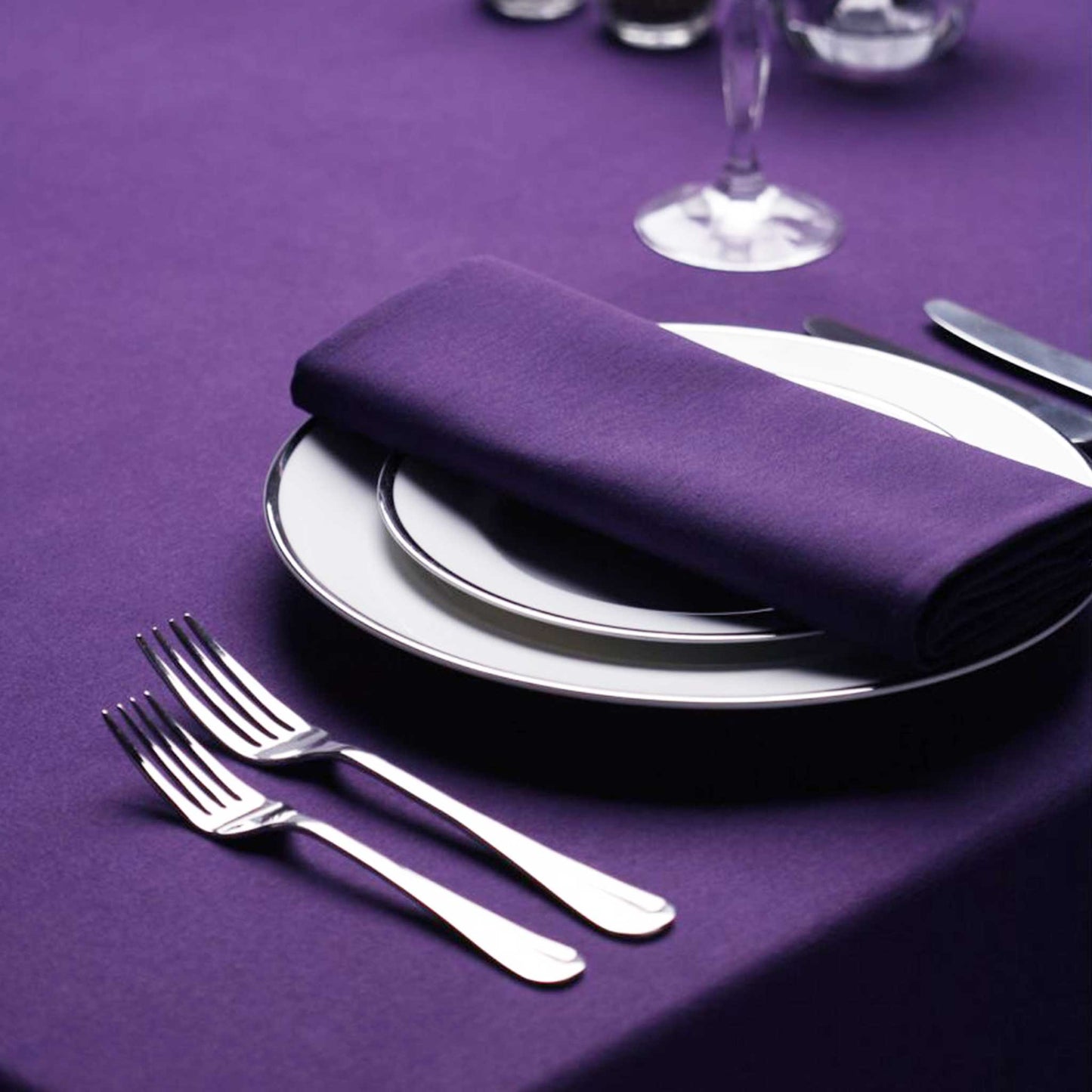 PURPLE TABLECLOTH