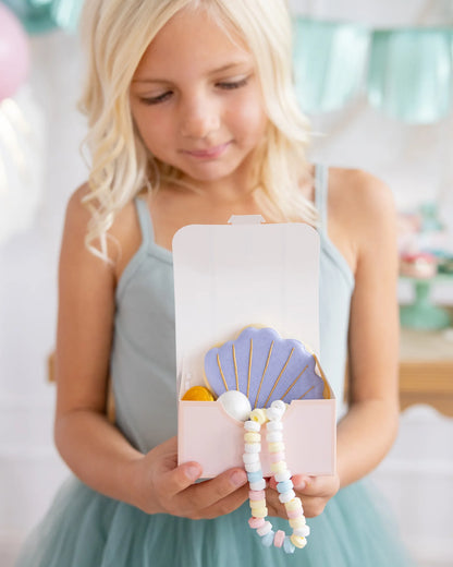 TREASURE CHEST FAVOUR BOX