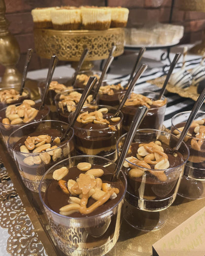 CHEESECAKE + DESSERT SHOOTERS