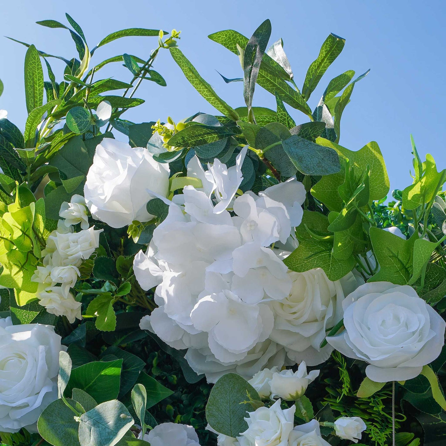 WHITE AND GREEN FLORAL WALL