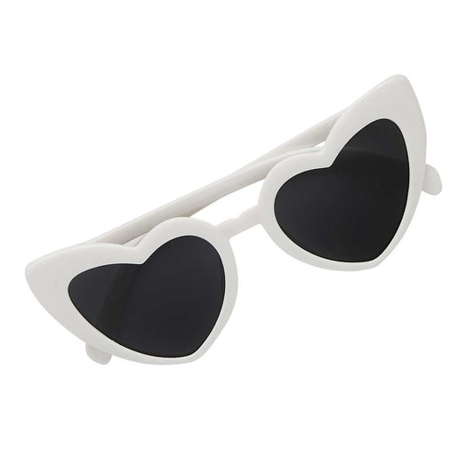WHITE HEART-SHAPED SUNGLASSES