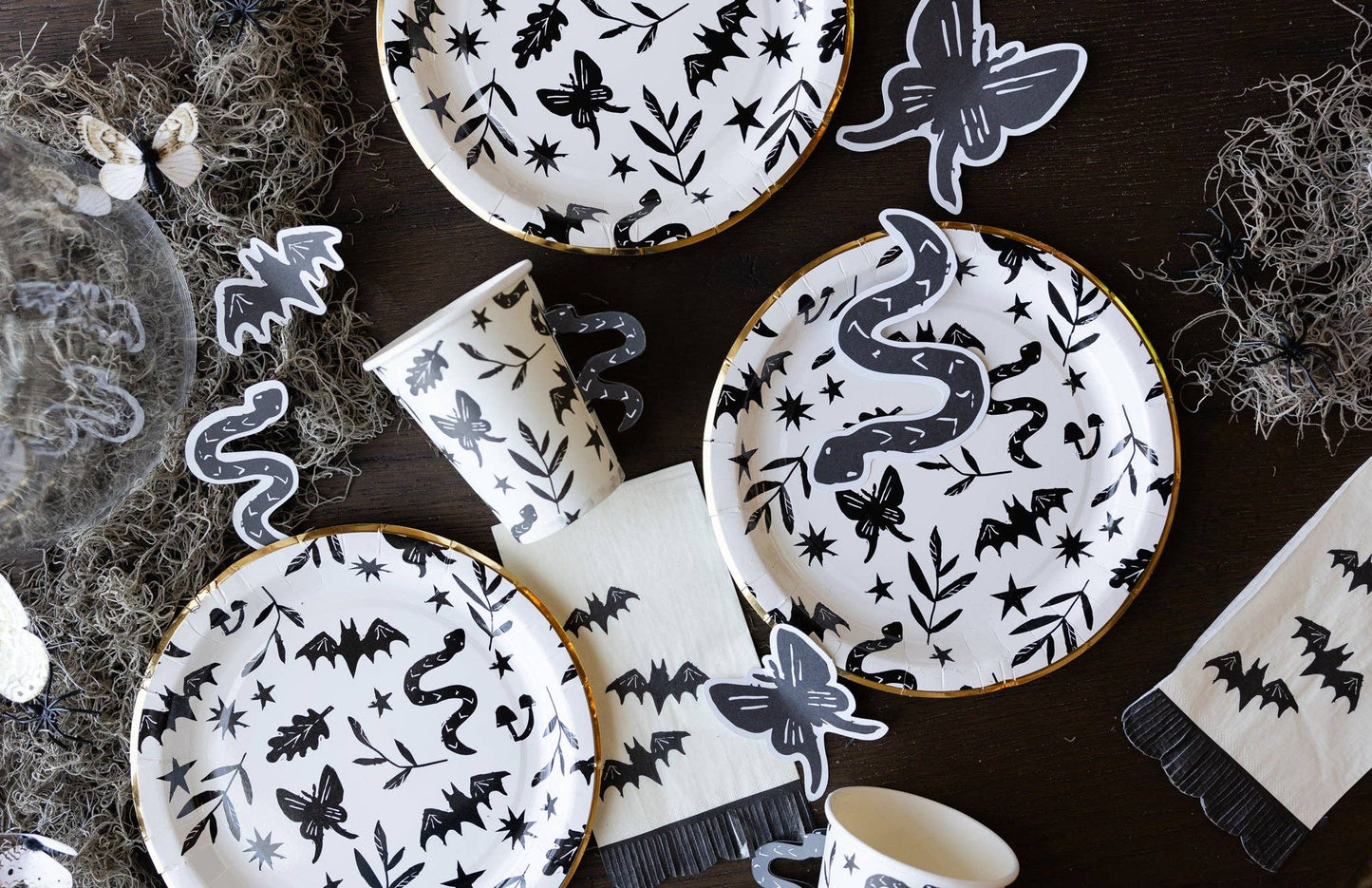 SPOOKY ICON PLATES