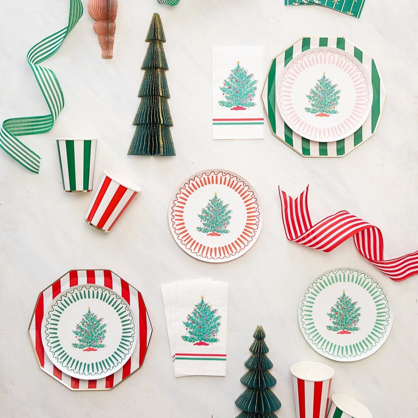 RED CABANA STRIPE PLATES