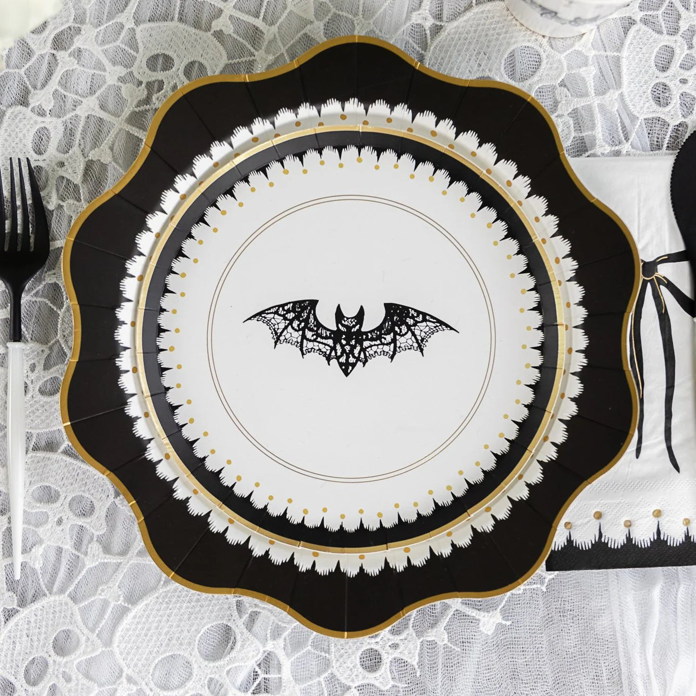 ELEGANT HALLOWEEN PLATES