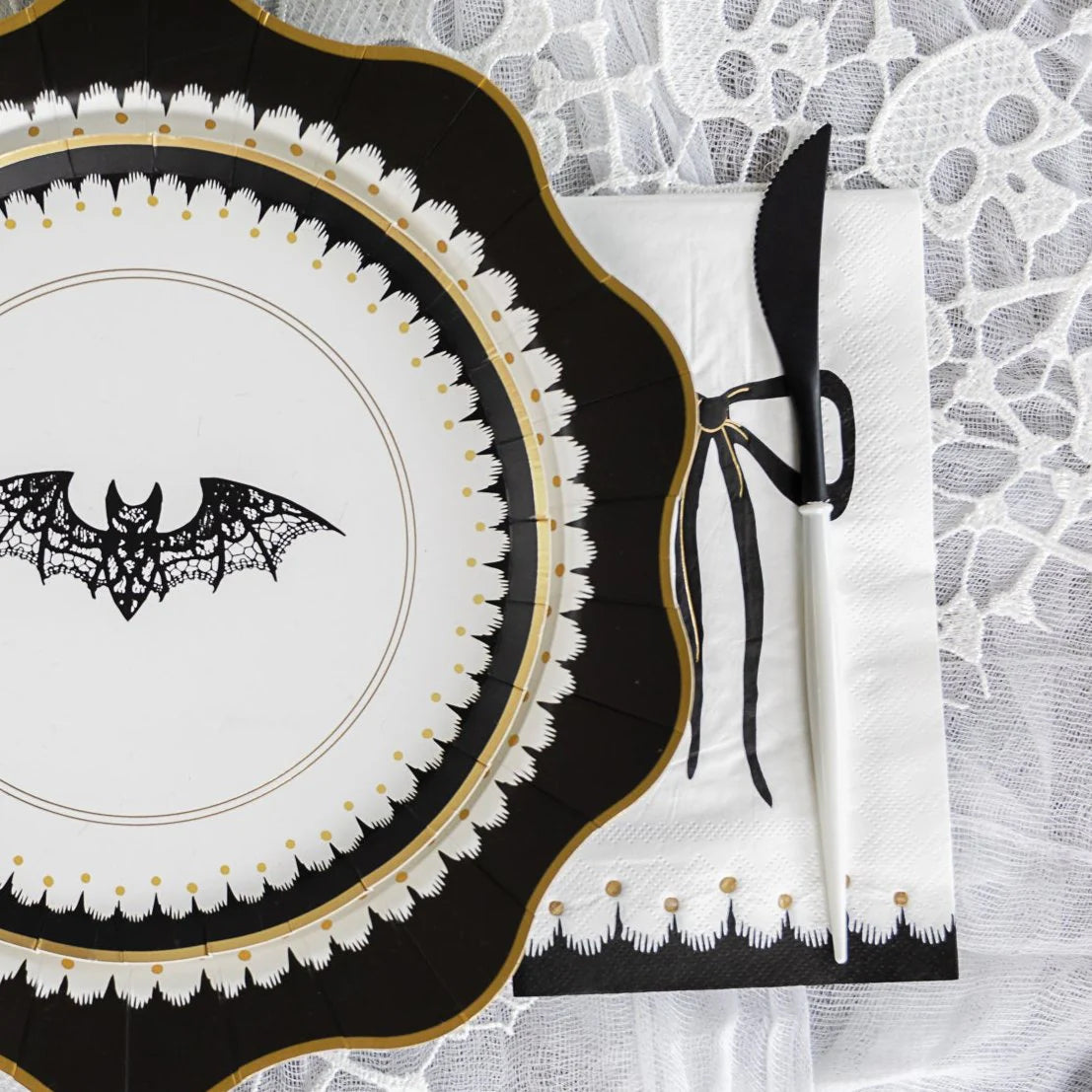 ELEGANT HALLOWEEN PLATES
