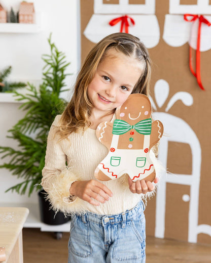 GINGERBREAD MAN PLATES