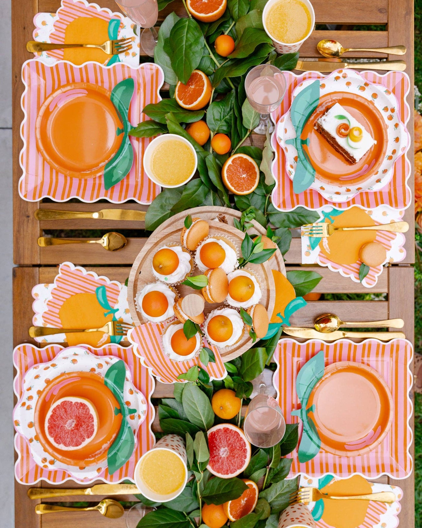 ORANGE PLATES