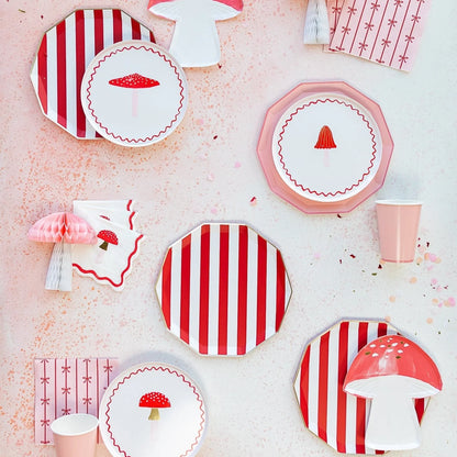 RED CABANA STRIPE PLATES