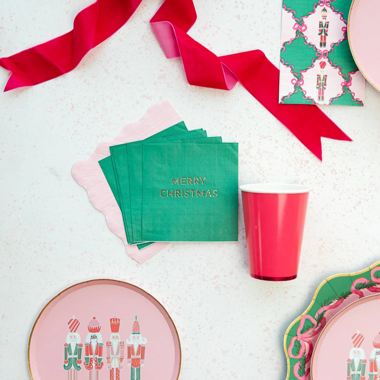 GREEN MERRY CHRISTMAS NAPKINS